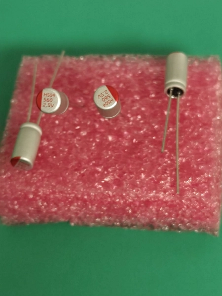 560UF 2.5V 5X9mm Polimer Aluminyum Elektrolitik Kondansator (Dip)