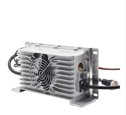 Sertec SMHC3-7240, 30S     84V. / 40A.  LTO  Şarj Cihazı